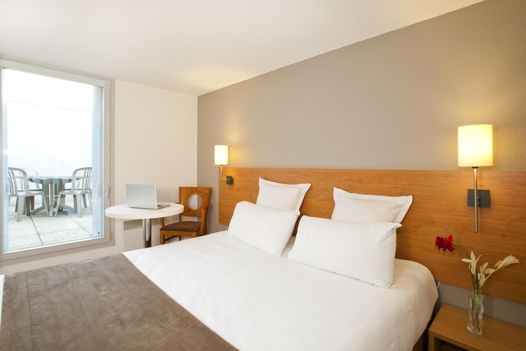 Sejours & Affaires Nantes Ducs De Bretagne Aparthotel Exterior foto