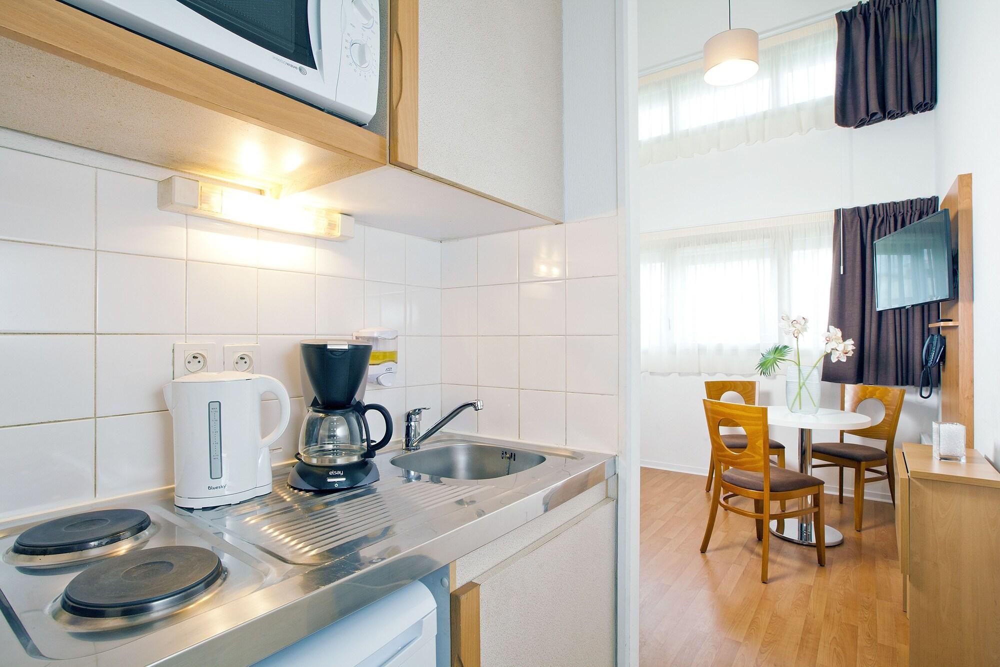 Sejours & Affaires Nantes Ducs De Bretagne Aparthotel Exterior foto