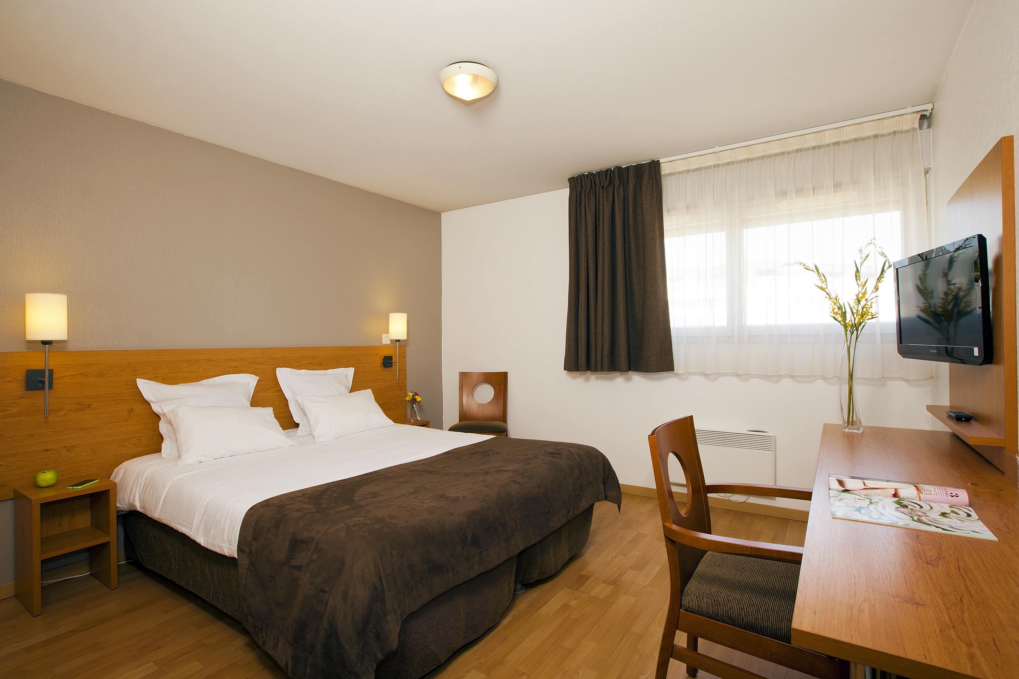 Sejours & Affaires Nantes Ducs De Bretagne Aparthotel Exterior foto